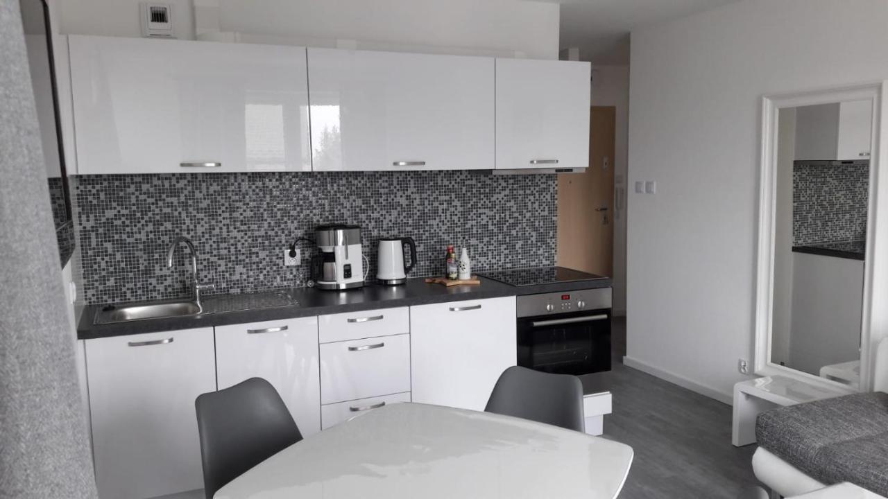 La Dolce Vita 1 Apartment Дзивновек Екстериор снимка